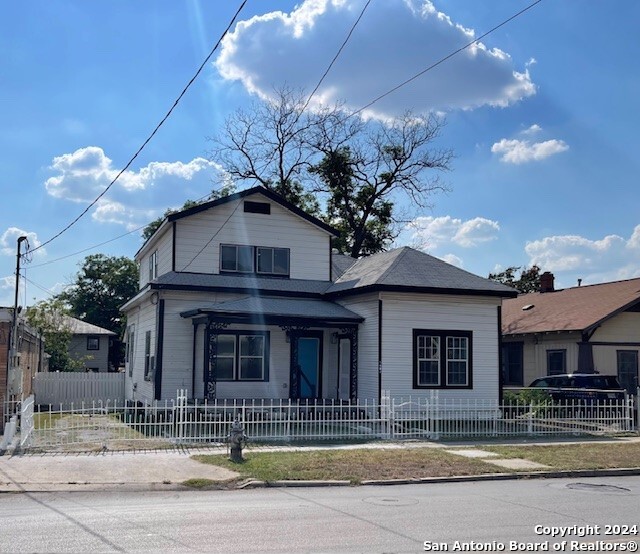 1607 N Pine Street San Antonio TX 78208