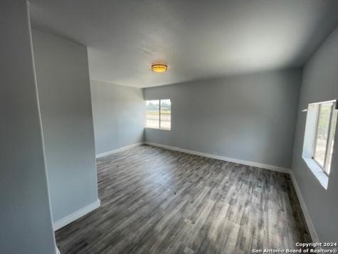 1607 N Pine Street San Antonio TX 78208