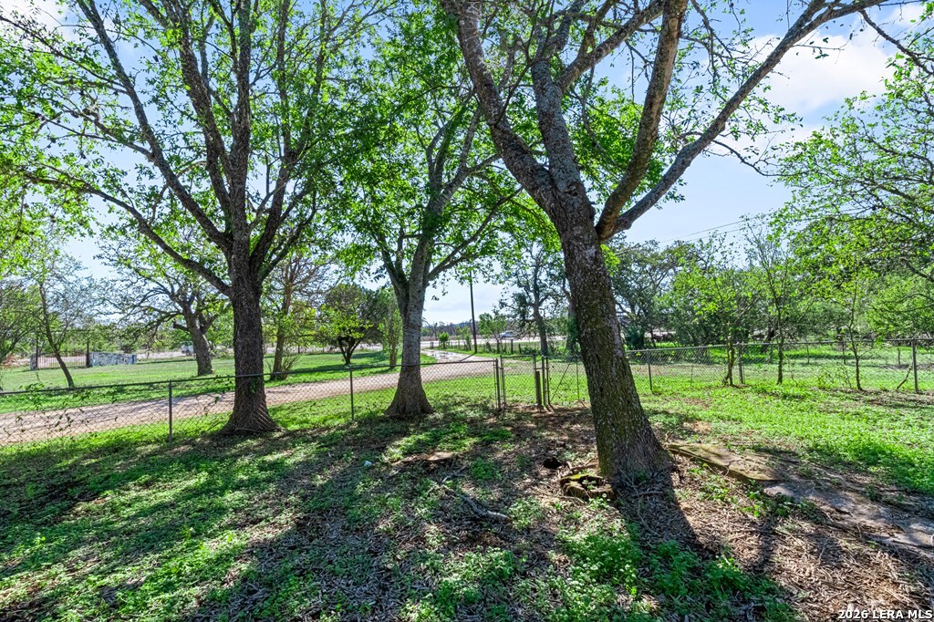 6268 Highway 27 Kerrville TX 78028