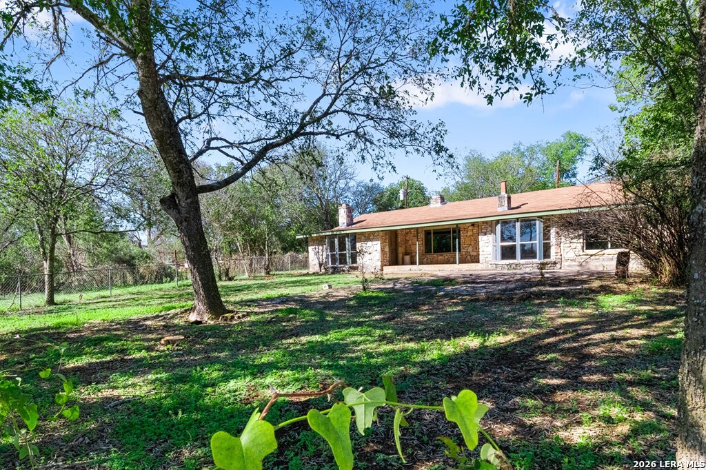 6268 Highway 27 Kerrville TX 78028