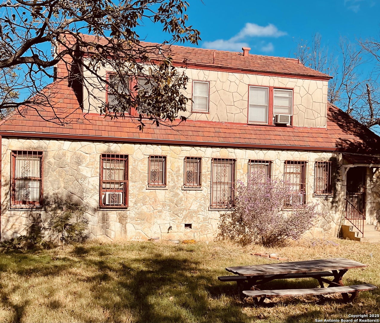 2940 Castroville San Antonio TX 78237