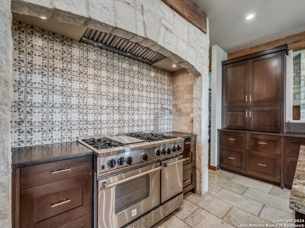 6 Old Fredericksburg Road Boerne TX 78015