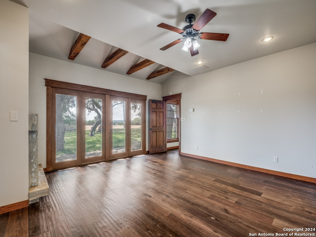 6 Old Fredericksburg Road Boerne TX 78015