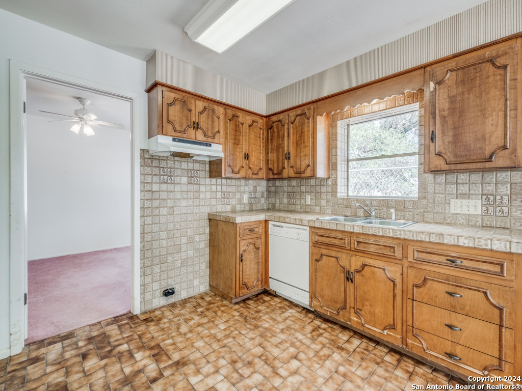 6 Old Fredericksburg Road Boerne TX 78015