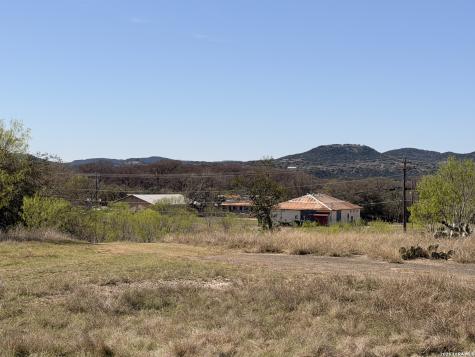 1302 Main Bandera TX 78003