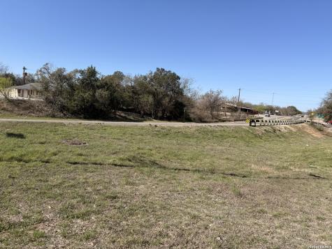 1302 Main Bandera TX 78003