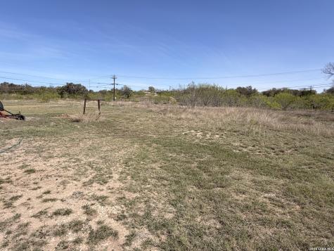 1302 Main Bandera TX 78003