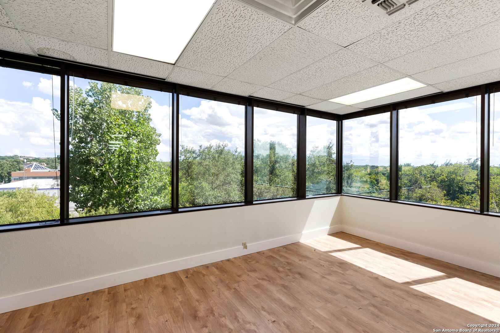 2040 Babcock Road San Antonio TX 78229