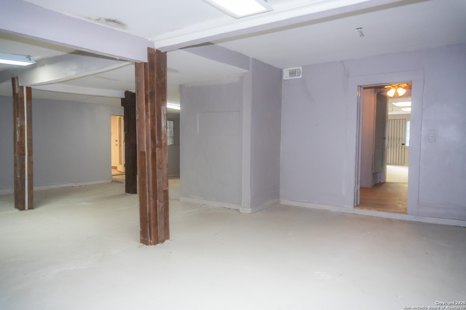 905 Ruiz San Antonio TX 78207