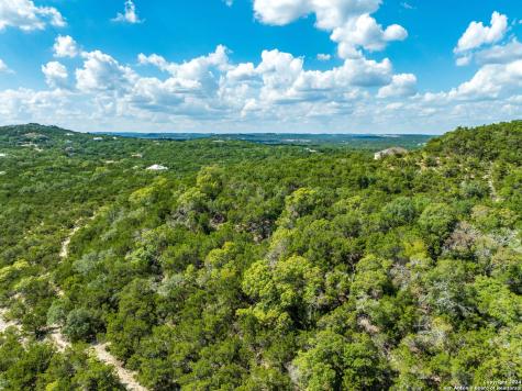 8700 Cross Mountain Trail San Antonio TX 78255
