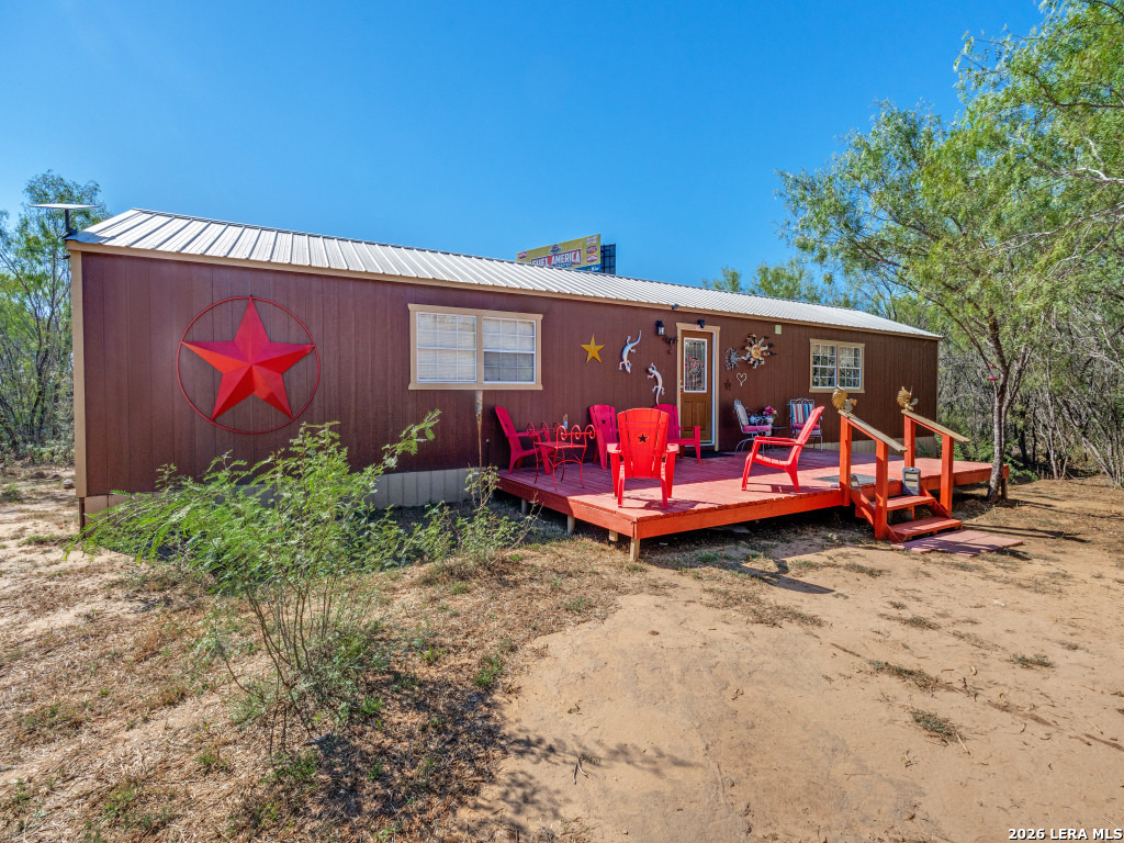 15725 N Interstate 35 Moore TX 78057