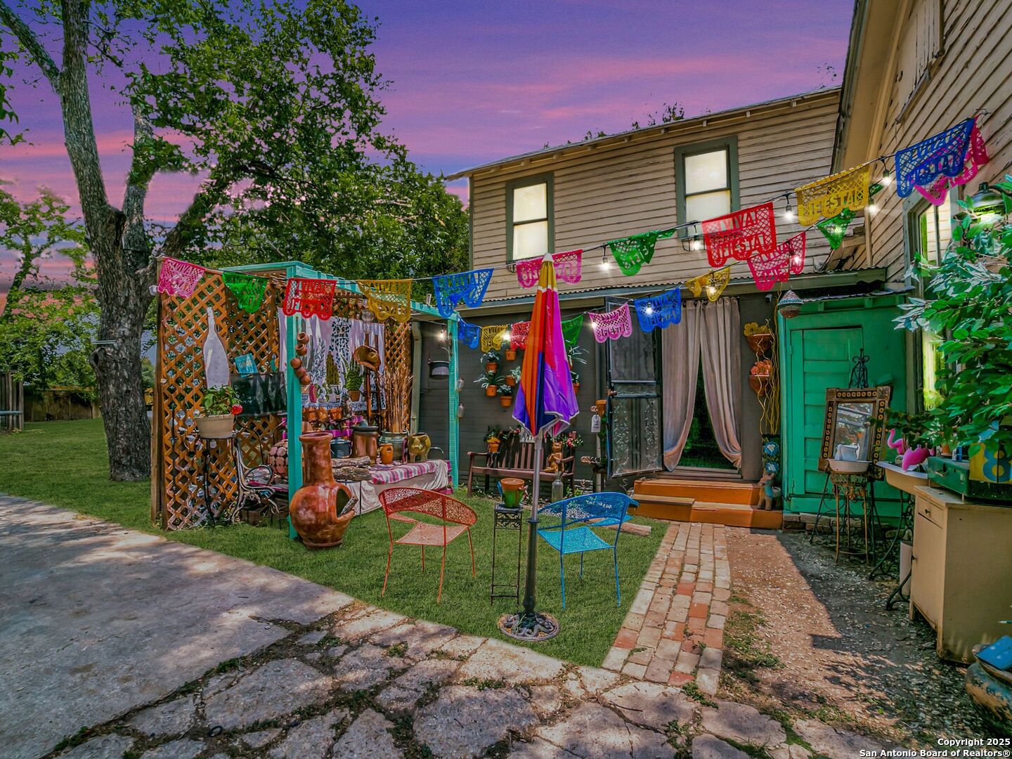 911 Camden Street San Antonio TX 78215