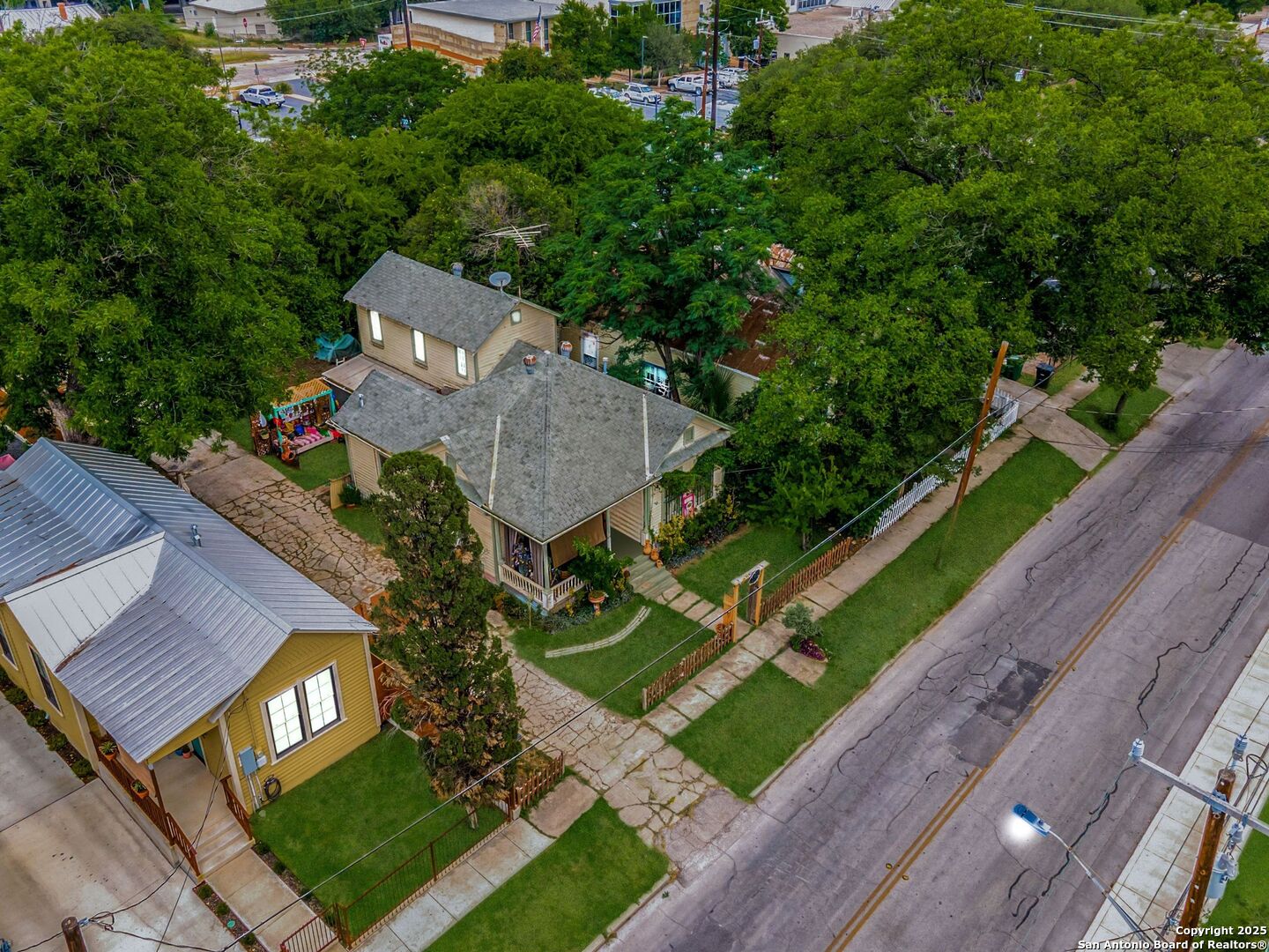 911 Camden Street San Antonio TX 78215