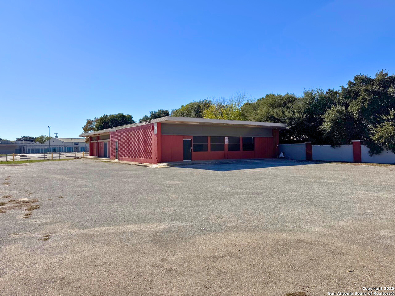 2507 S General Mcmullen Drive San Antonio TX 78226