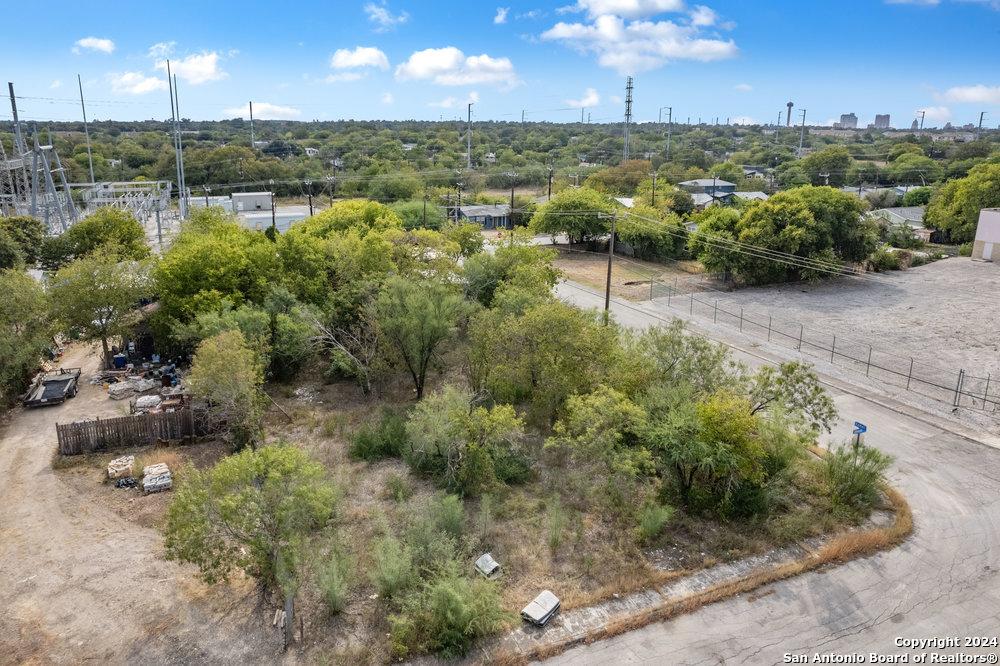 606 Jenull Avenue San Antonio TX 78202