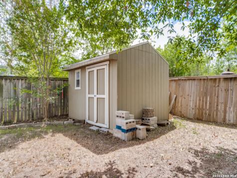 118 N Plant Boerne TX 78006