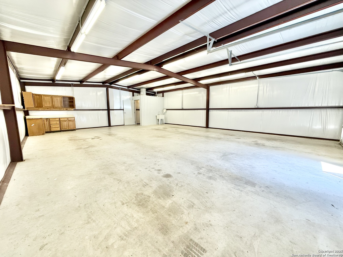 1906 Avenue T Hondo TX 78861