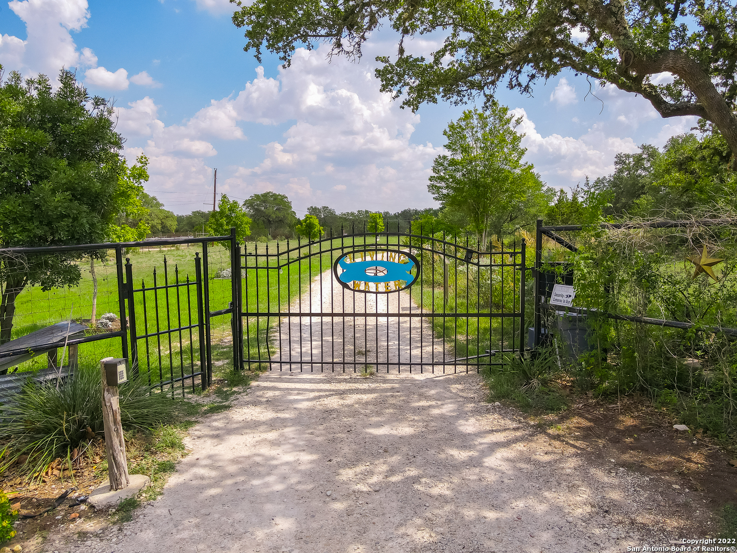 1060 Demi John Bend Road Canyon Lake TX 78133