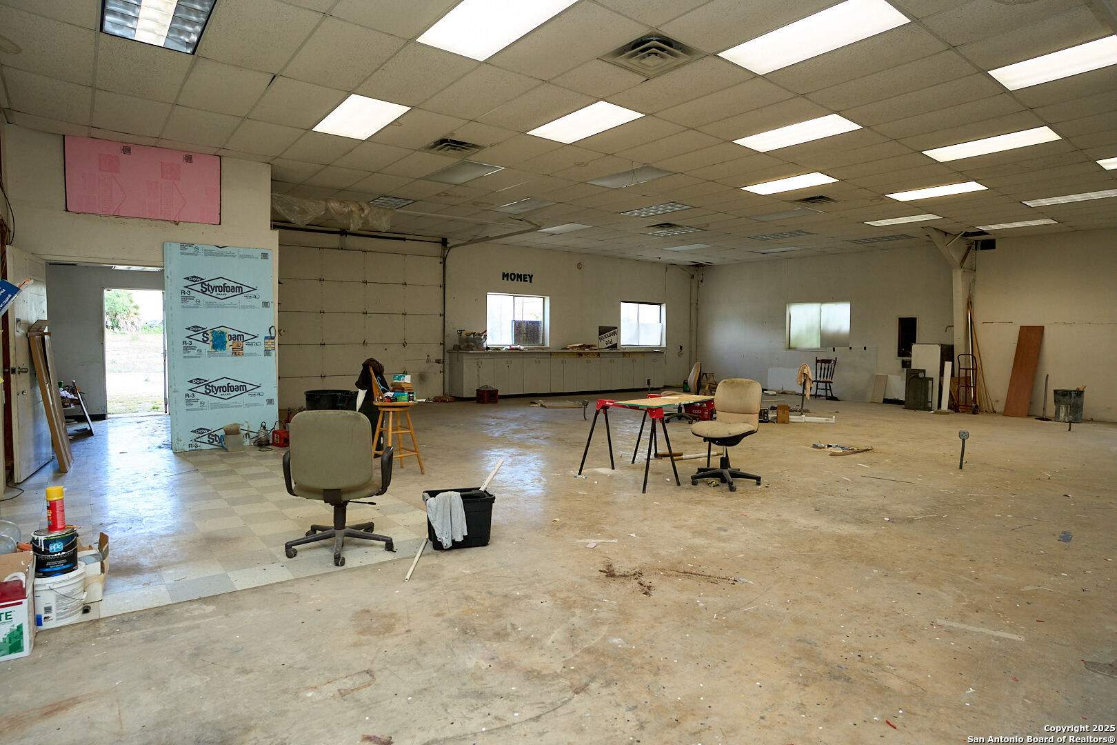 6812 Sawyer Leon Valley TX 78238