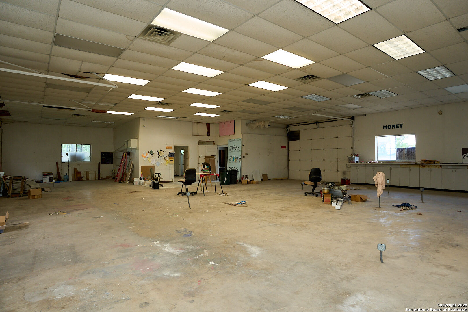 6812 Sawyer Leon Valley TX 78238