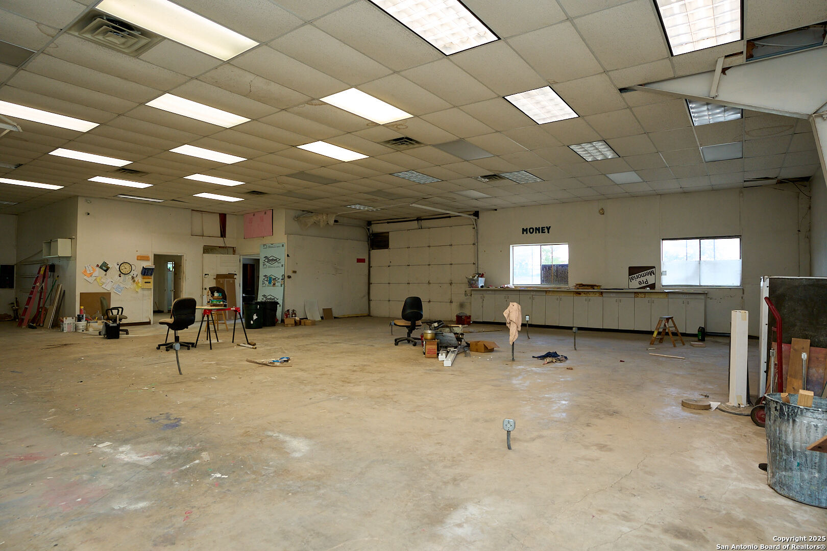 6812 Sawyer Leon Valley TX 78238