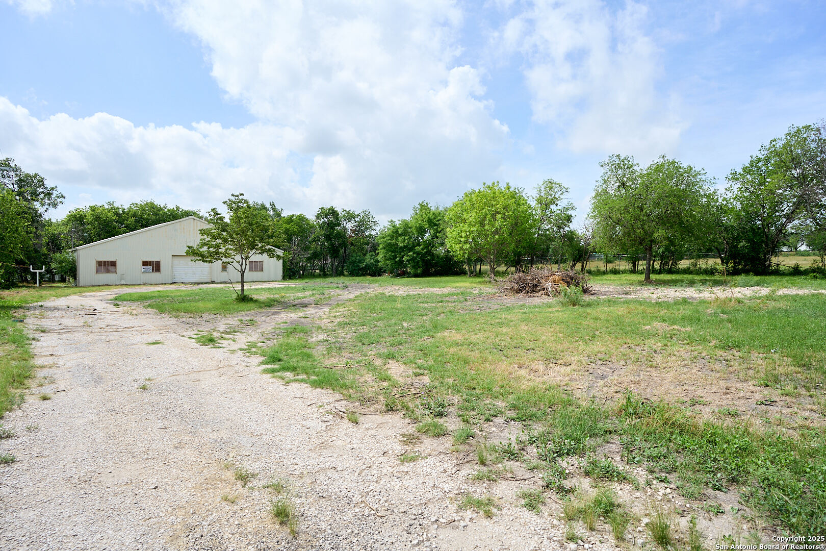 6812 Sawyer Leon Valley TX 78238