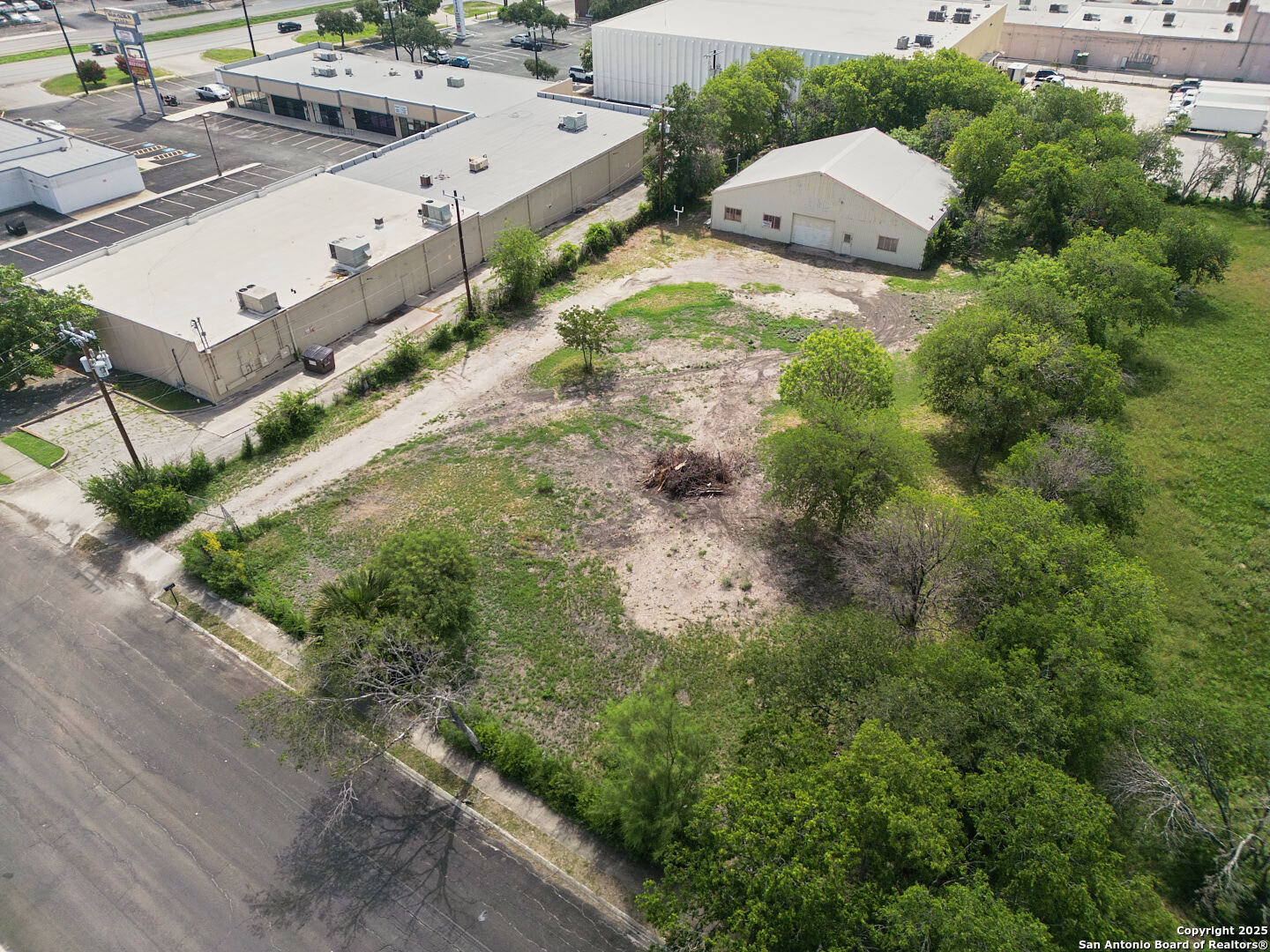 6812 Sawyer Leon Valley TX 78238