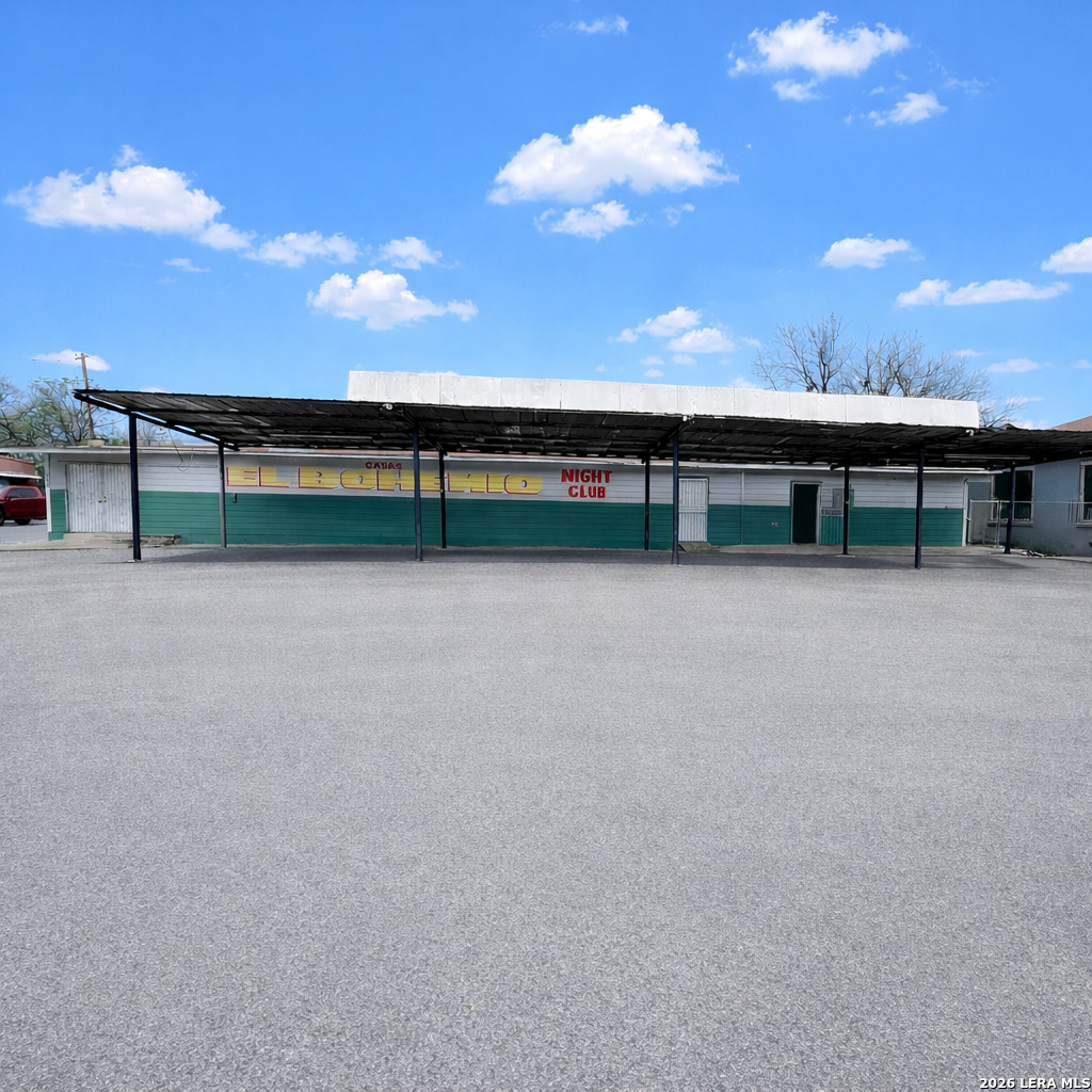 3239 W Commerce Street San Antonio TX 78207