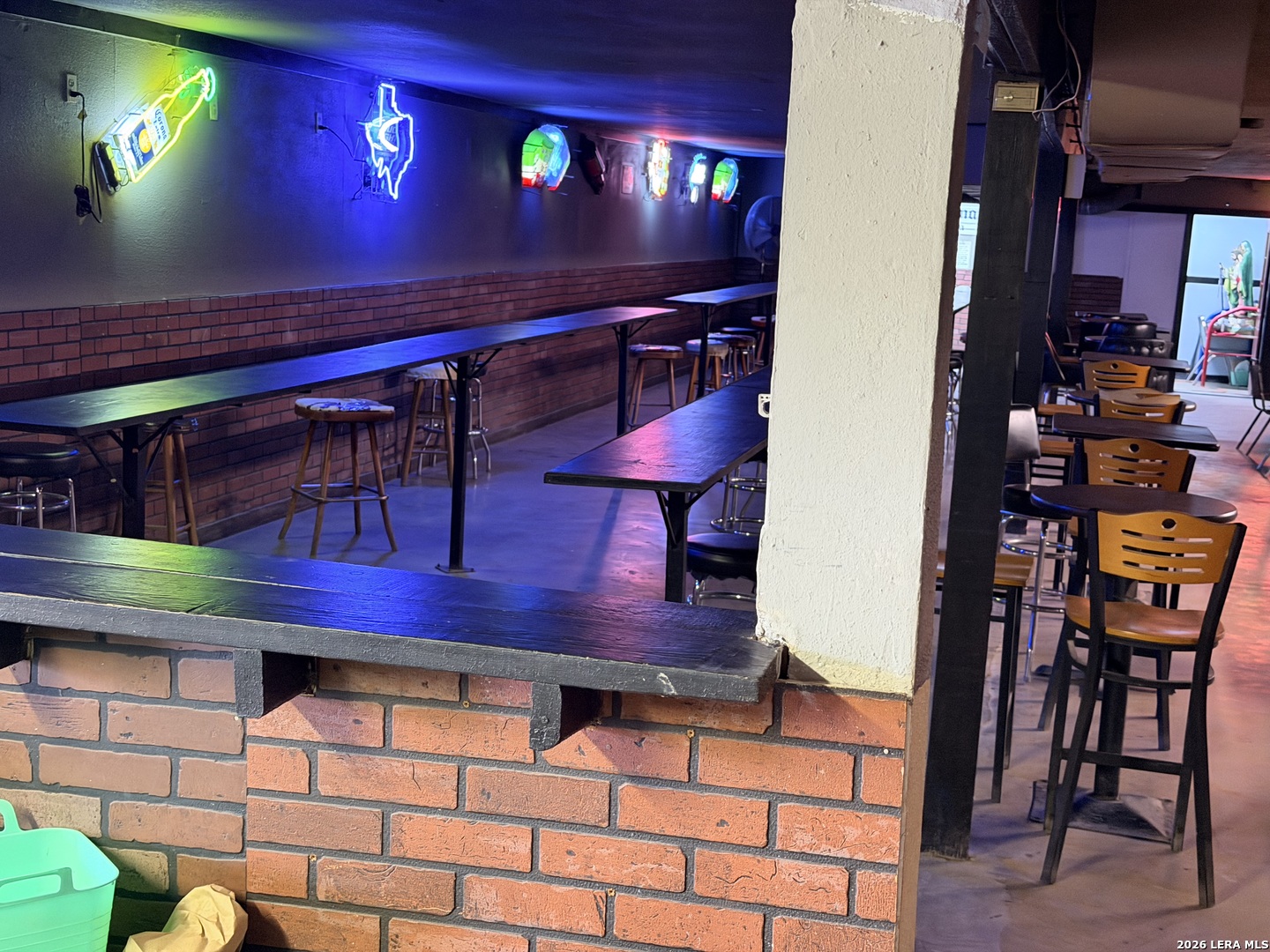 3239 W Commerce Street San Antonio TX 78207