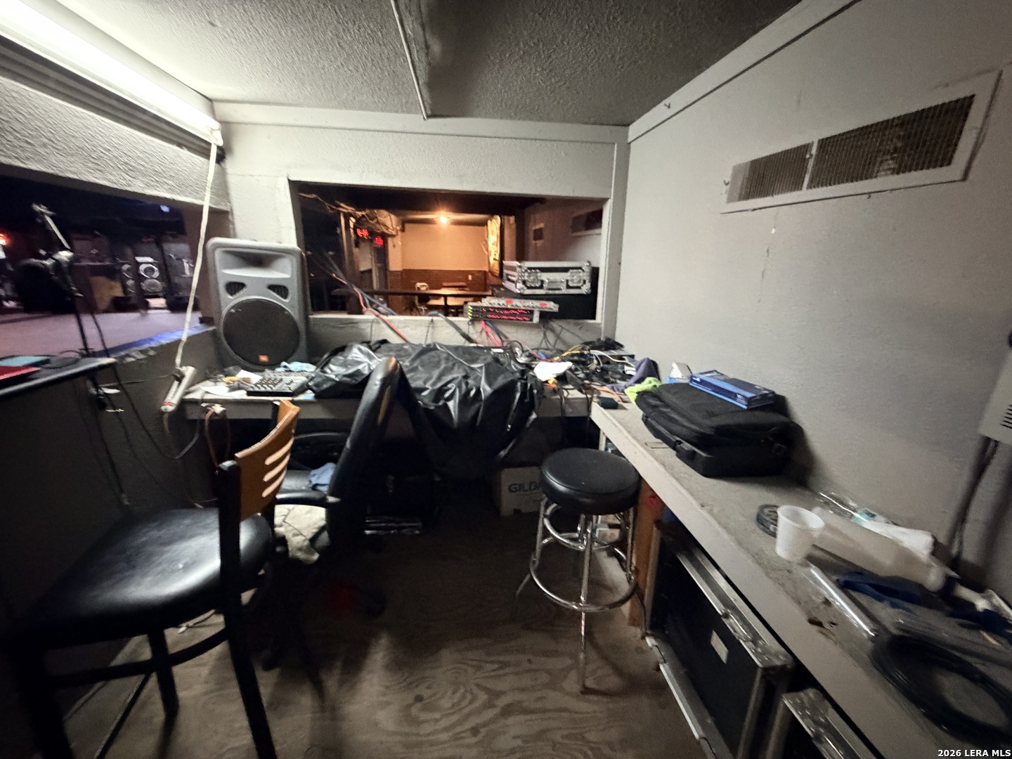 3239 W Commerce Street San Antonio TX 78207