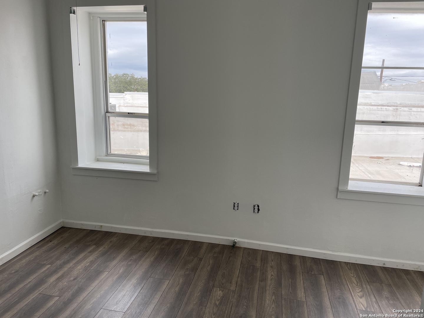 1110 18th Street Hondo TX 78861