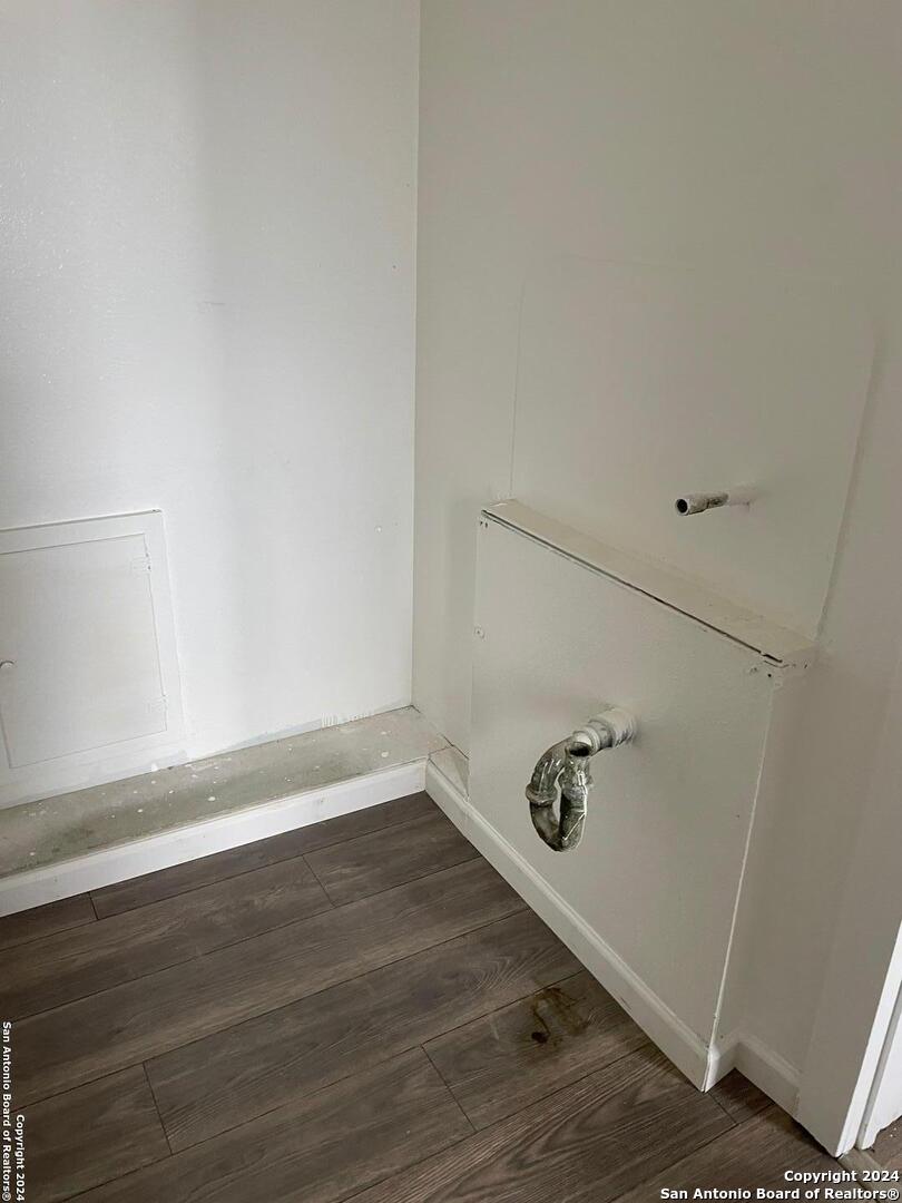 1110 18th Street Hondo TX 78861