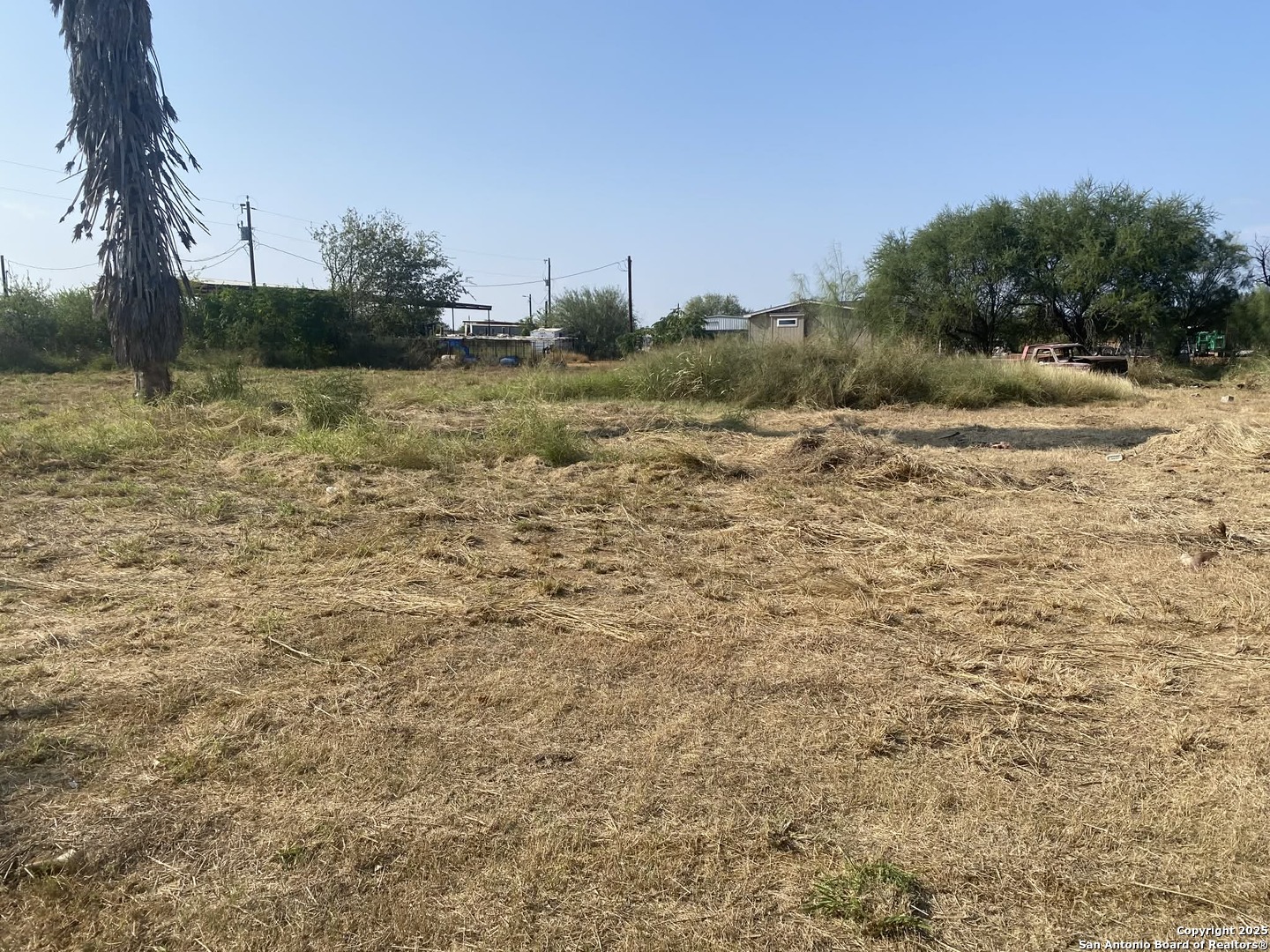 15650 Interstate Highway 35 Dilley TX 78017