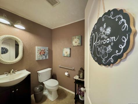 2275 Old Pleasanton San Antonio TX 78264