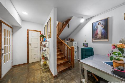 4455 Highway 27 Kerrville TX 78028
