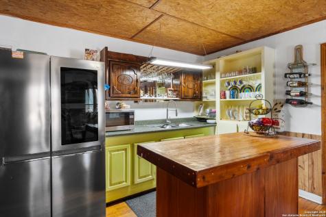 4455 Highway 27 Kerrville TX 78028