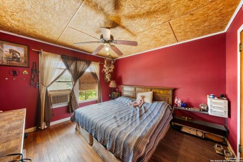 4455 Highway 27 Kerrville TX 78028