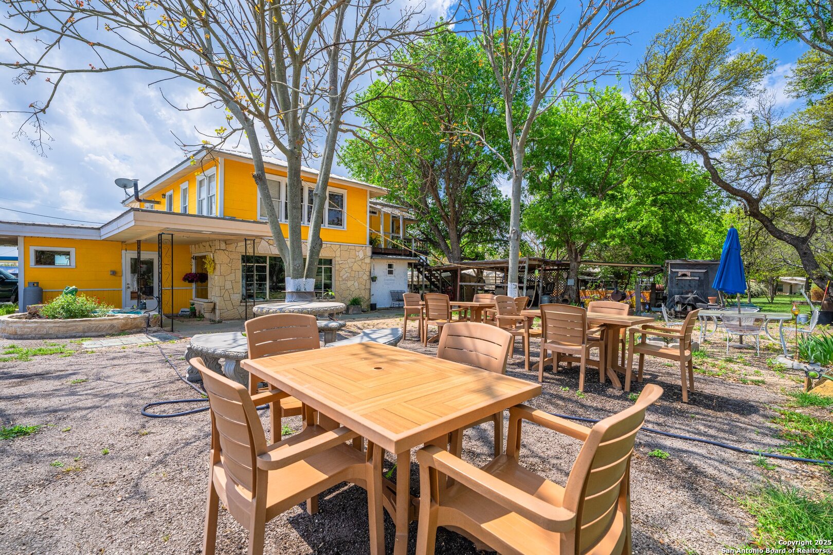 4455 Highway 27 Kerrville TX 78028