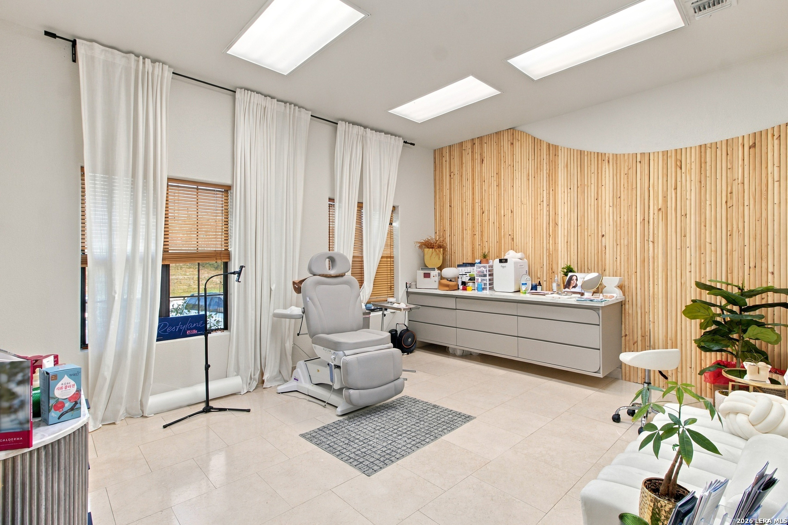 8450 Fountain San Antonio TX 78229