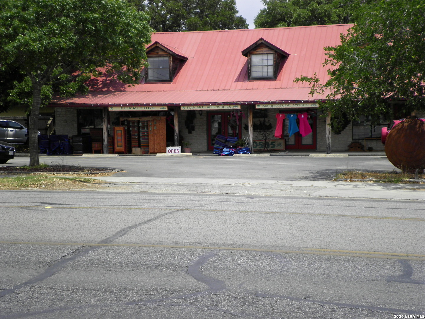 1109 S Main Boerne TX 78006
