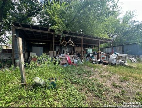 5310 S Flores San Antonio TX 78214