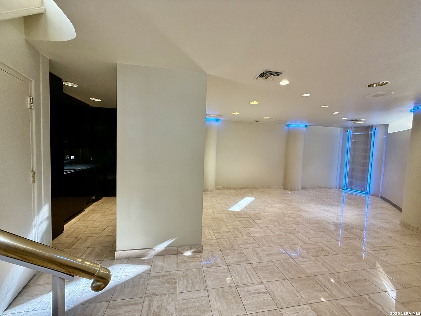 1020 Navarro San Antonio TX 78205