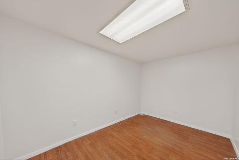 3215 Zanderson Jourdanton TX 78026