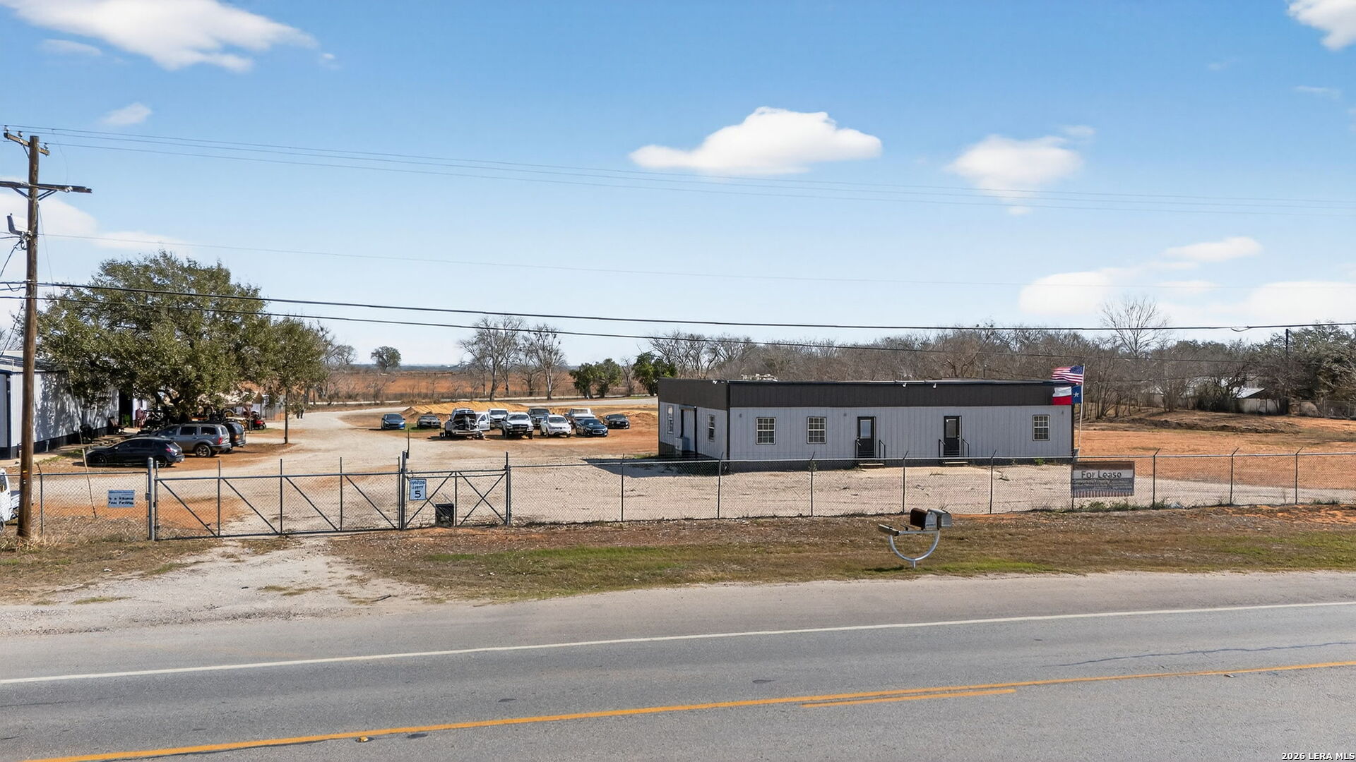 3215 Zanderson Jourdanton TX 78026