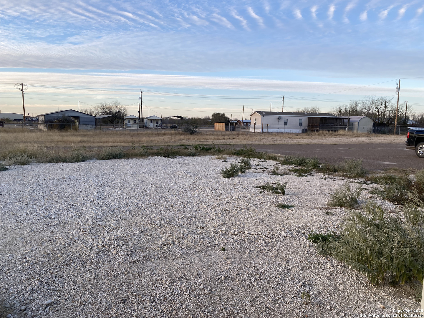 2677 Us Highway 83 Carrizo Springs TX 78834