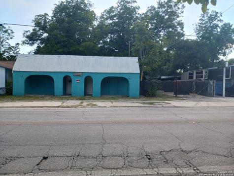 3109 S Flores Street San Antonio TX 78204