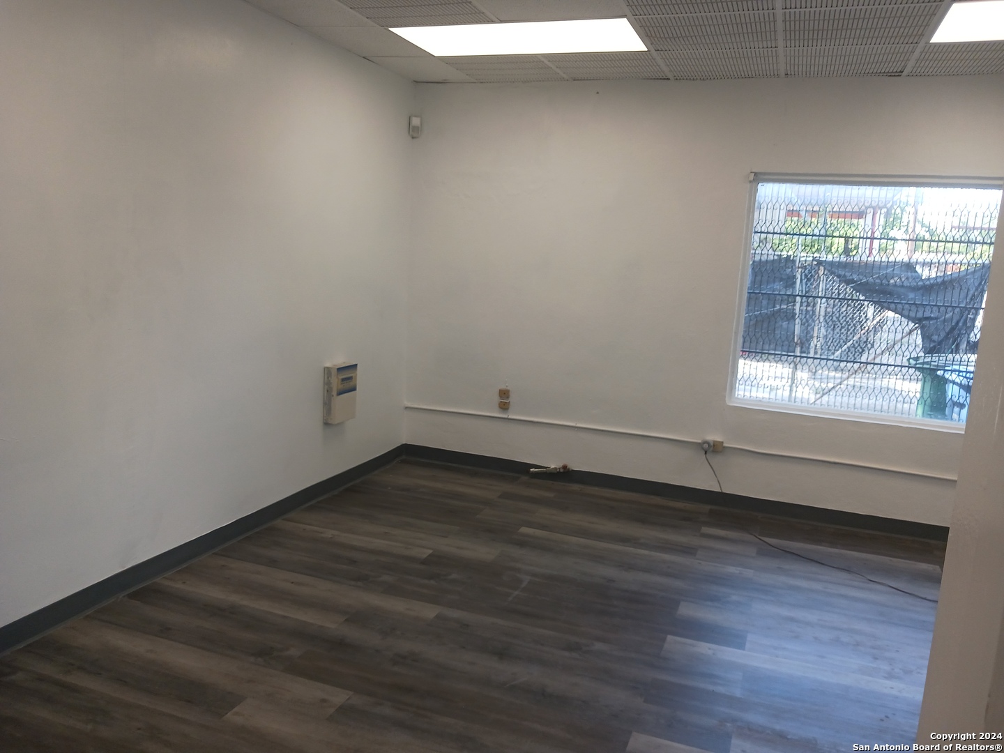 3109 S Flores Street San Antonio TX 78204