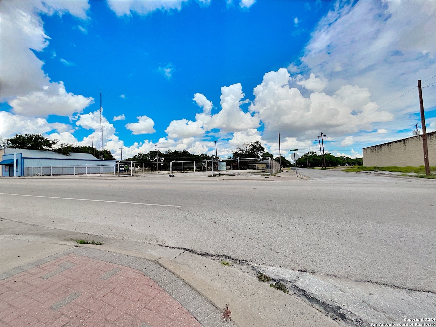 201 Houston Street George West TX 78022