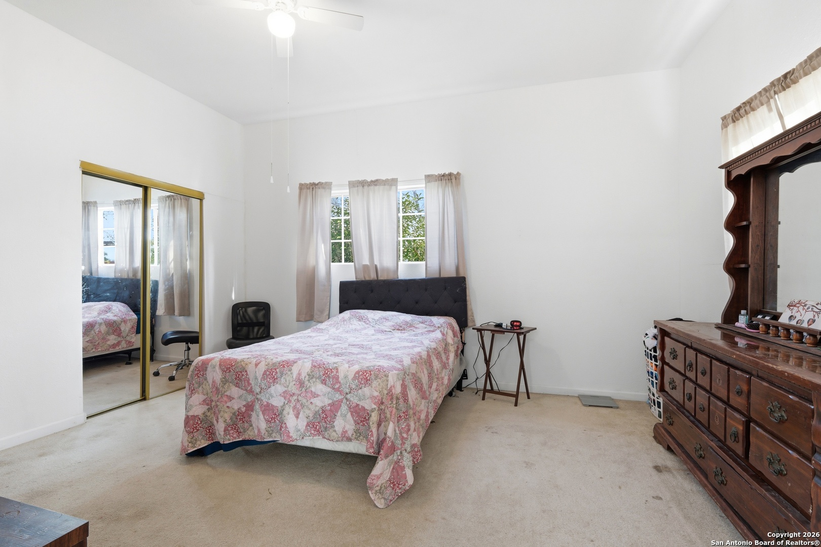 483 Sassman Road Marion TX 78124