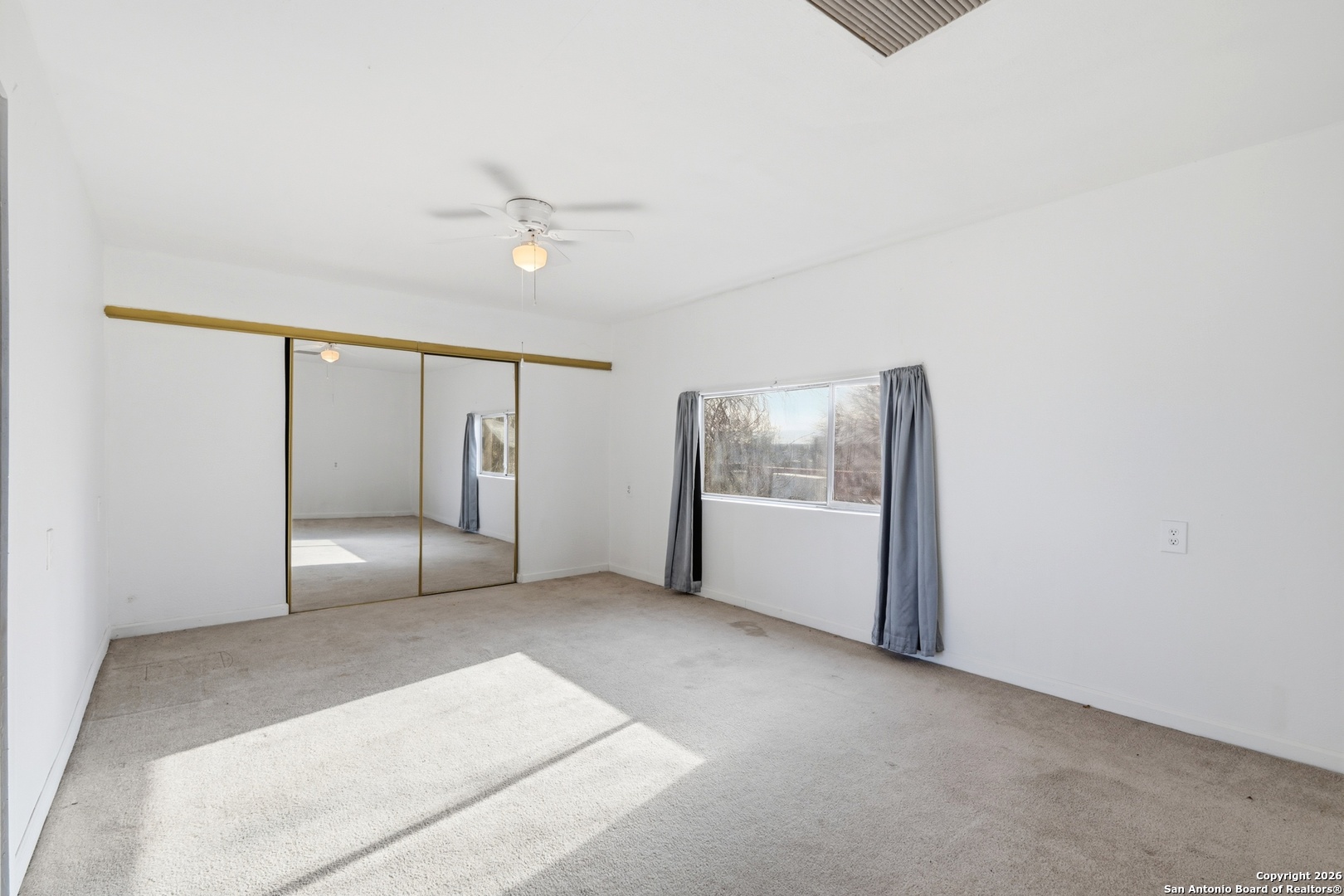 483 Sassman Road Marion TX 78124